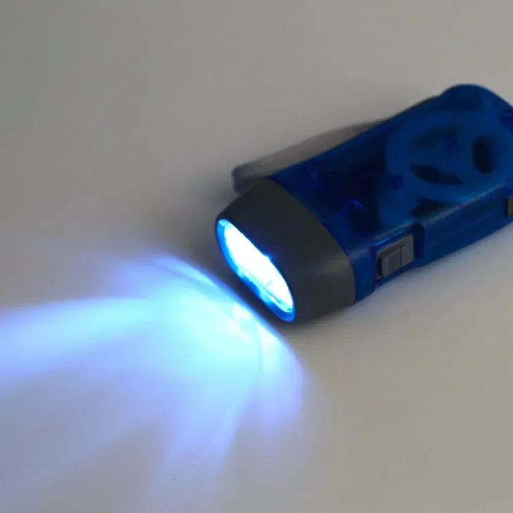 Lanternas Auto-Geradoras, Luz LED, Pressurizado e Recarregável, Ao Ar Livre Usado para Camping Noturno e Ciclismo, Rainproo
